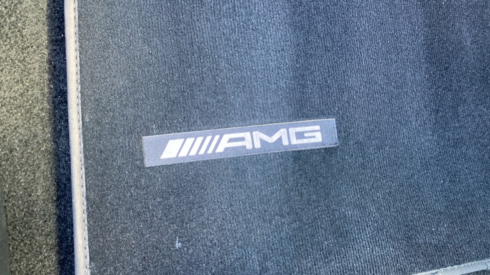 Mercedes-Benz CLA 180 AMG Line Premium Plus 5dr Tip Auto Petrol Estate - Image 26