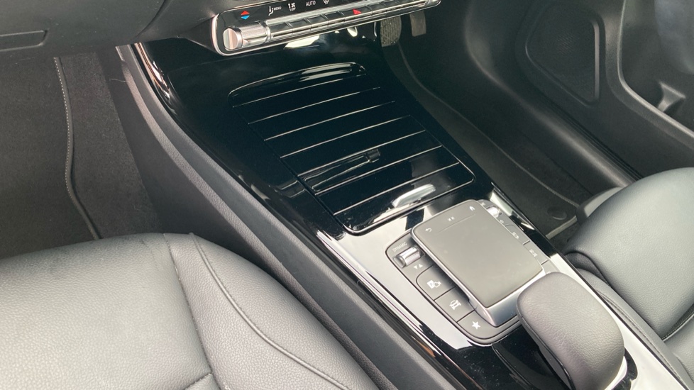 Mercedes-Benz A-Class A180 Sport Executive 5dr Auto Petrol Hatchback - Image 13