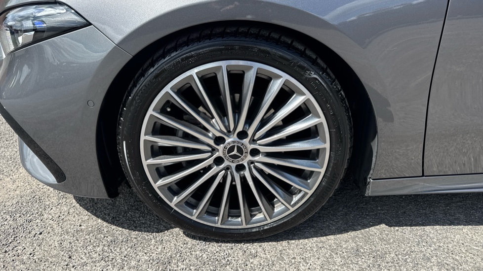 Mercedes-Benz A-Class A180 AMG Line Premium Plus 5dr Auto Petrol Hatchback - Image 21