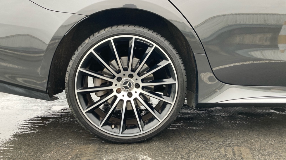 Mercedes-Benz CLS Coupe CLS 400d 4Matic AMG Line Ngt Ed Pr + 4dr 9G-Tronic Diesel Saloon - Image 7