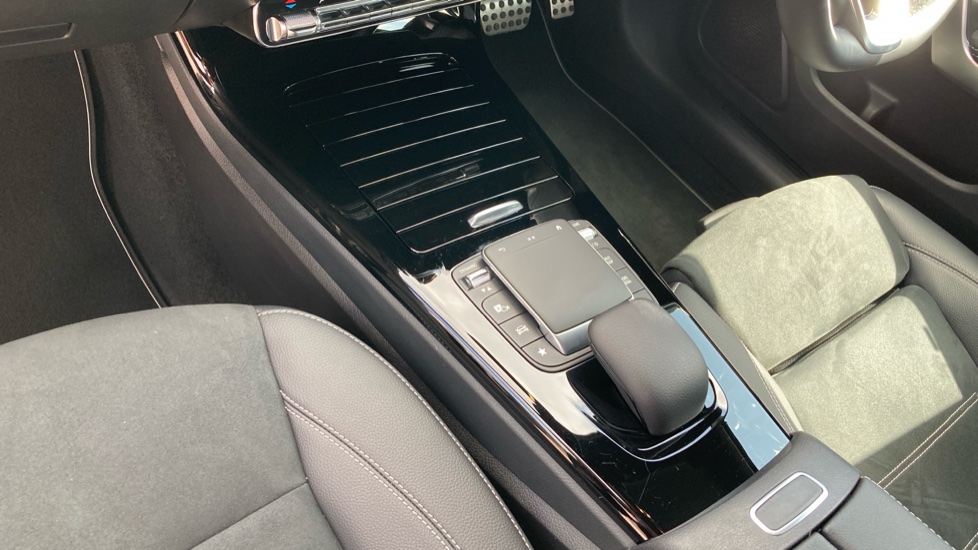 Mercedes-Benz A-Class A180 AMG Line Premium Edition 5dr Auto Petrol Hatchback - Image 13