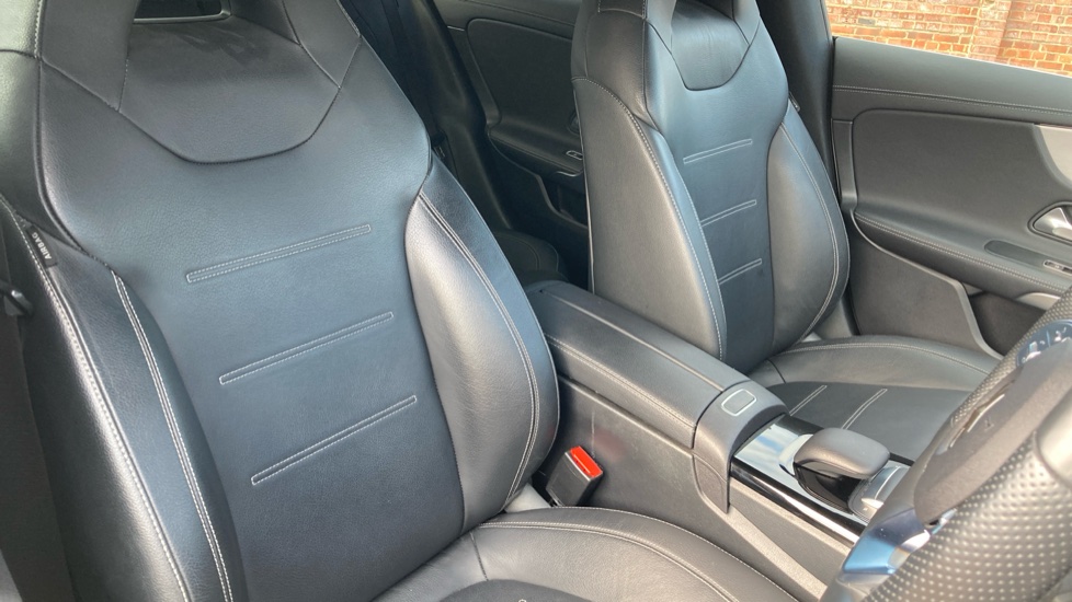 Mercedes-Benz CLA 200 AMG Line 4dr Tip Auto Petrol Saloon - Image 27