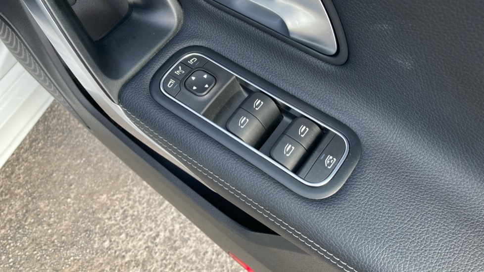 Mercedes-Benz CLA 200 AMG Line 4dr Tip Auto Petrol Saloon - Image 30