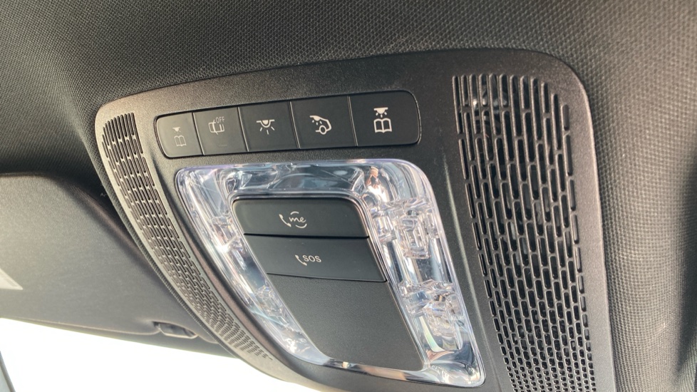 Mercedes-Benz CLA 200 AMG Line 4dr Tip Auto Petrol Saloon - Image 33