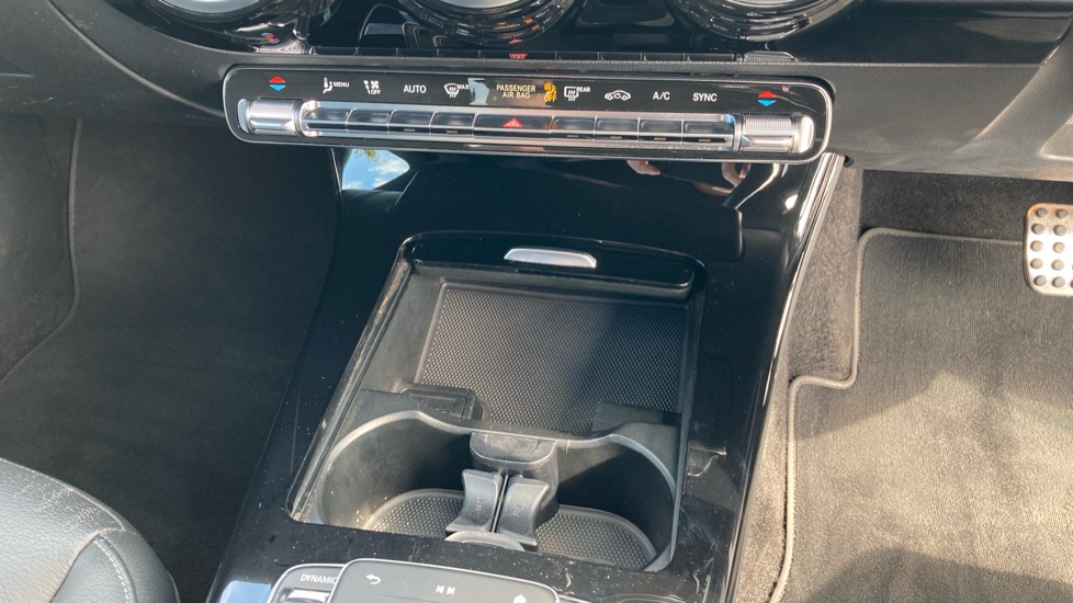 Mercedes-Benz CLA 200 AMG Line 4dr Tip Auto Petrol Saloon - Image 39