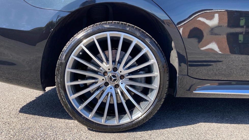 Mercedes-Benz S-Class S500L 4Matic AMG Line Prem + Exec 4dr 9G-Tronic Petrol Saloon - Image 7