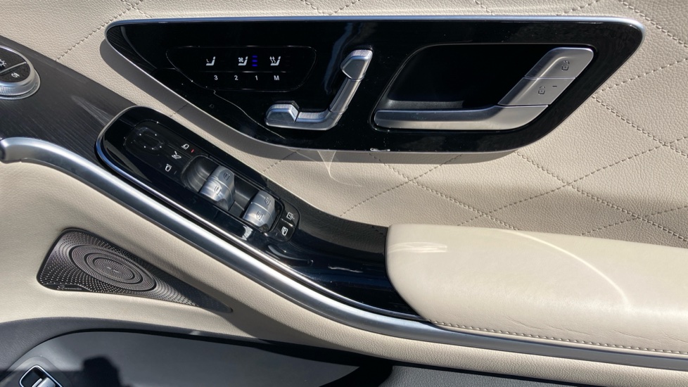 Mercedes-Benz S-Class S500L 4Matic AMG Line Prem + Exec 4dr 9G-Tronic Petrol Saloon - Image 30