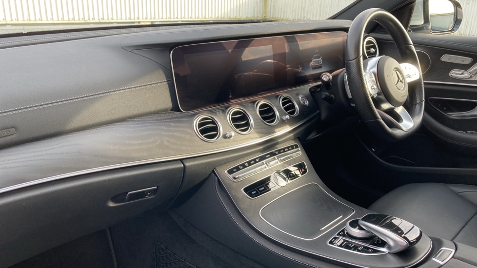 Mercedes-Benz E-Class E350d AMG Line Edition Premium 4dr 9G-Tronic Diesel Saloon - Image 9