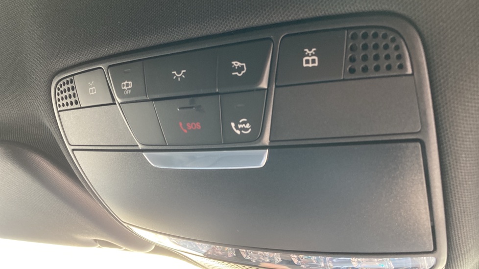 Mercedes-Benz E-Class E350d AMG Line Edition Premium 4dr 9G-Tronic Diesel Saloon - Image 34