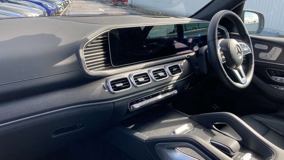 Mercedes-Benz GLS 400d 4Matic Night Ed Exec 5dr 9G-Tron Diesel Estate - Image 9