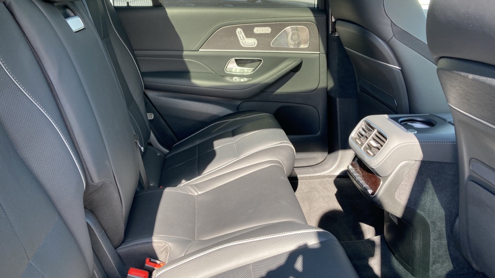 Mercedes-Benz GLS 400d 4Matic Night Ed Exec 5dr 9G-Tron Diesel Estate - Image 16