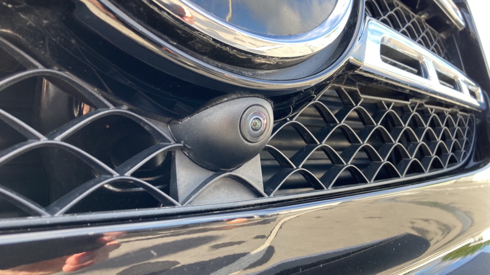 Mercedes-Benz GLS 400d 4Matic Night Ed Exec 5dr 9G-Tron Diesel Estate - Image 21