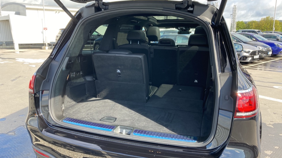 Mercedes-Benz GLS 400d 4Matic Night Ed Exec 5dr 9G-Tron Diesel Estate - Image 30