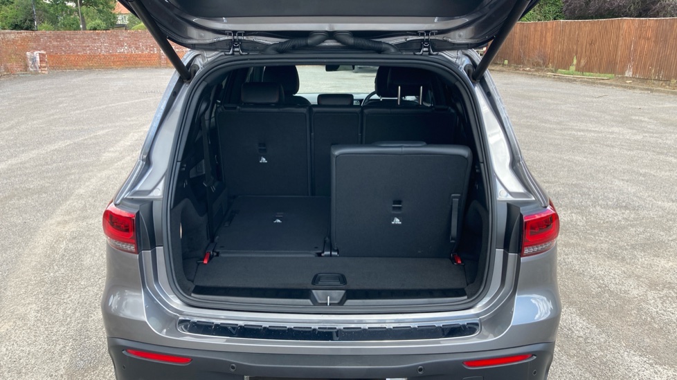Mercedes-Benz Eqb 350 4M 215kW AMG Line Premium 66.5kWh 5dr Auto Electric Estate - Image 4