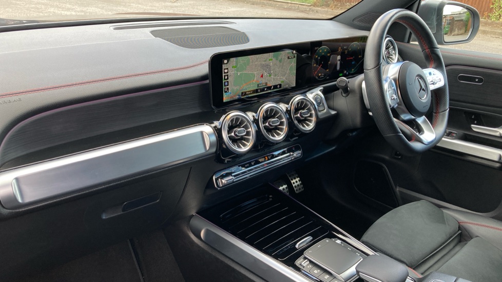 Mercedes-Benz Eqb 350 4M 215kW AMG Line Premium 66.5kWh 5dr Auto Electric Estate - Image 9