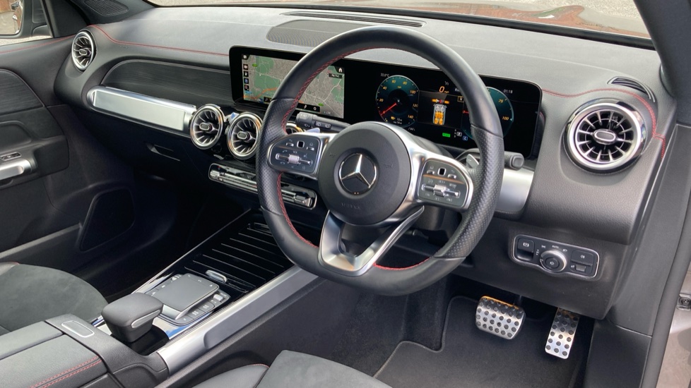 Mercedes-Benz Eqb 350 4M 215kW AMG Line Premium 66.5kWh 5dr Auto Electric Estate - Image 11