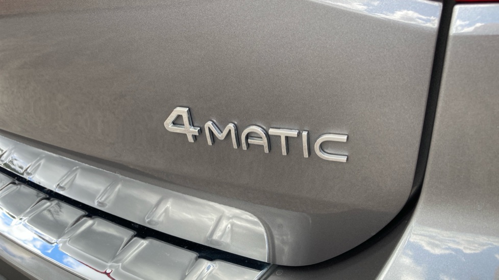 Mercedes-Benz Eqb 350 4M 215kW AMG Line Premium 66.5kWh 5dr Auto Electric Estate - Image 24