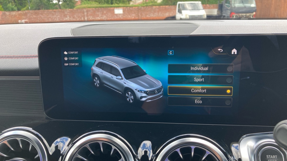 Mercedes-Benz Eqb 350 4M 215kW AMG Line Premium 66.5kWh 5dr Auto Electric Estate - Image 42