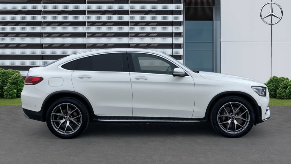 Mercedes-Benz GLC Coupe GLC 300d 4Matic AMG Line Prem Plus 5dr 9G-Tronic Diesel Estate - Image 5