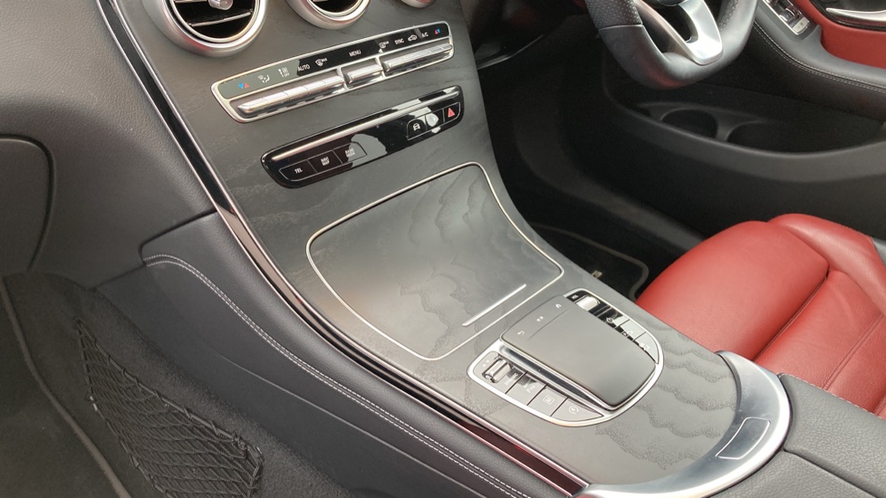 Mercedes-Benz GLC Coupe GLC 300d 4Matic AMG Line Prem Plus 5dr 9G-Tronic Diesel Estate - Image 13