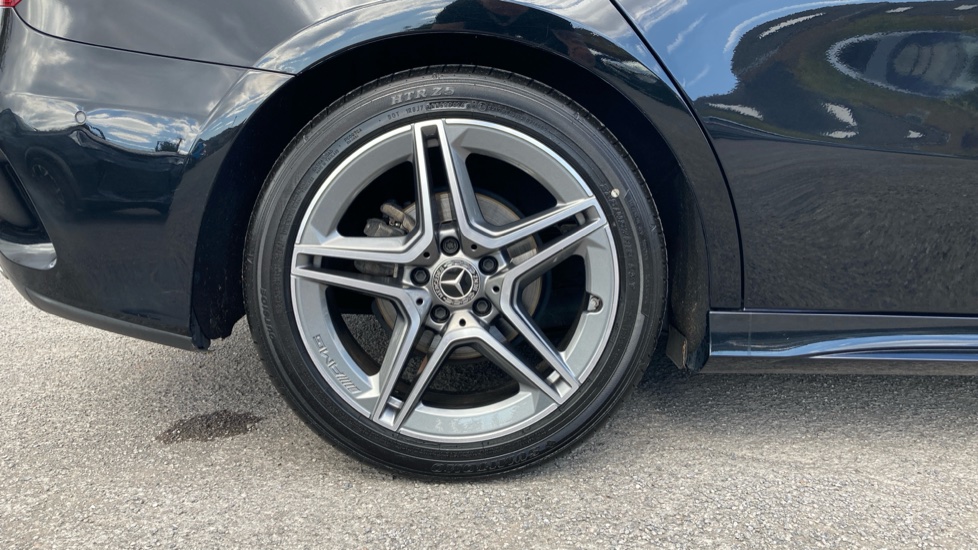 Mercedes-Benz A-Class A180 AMG Line Executive 4dr Auto Petrol Saloon - Image 7