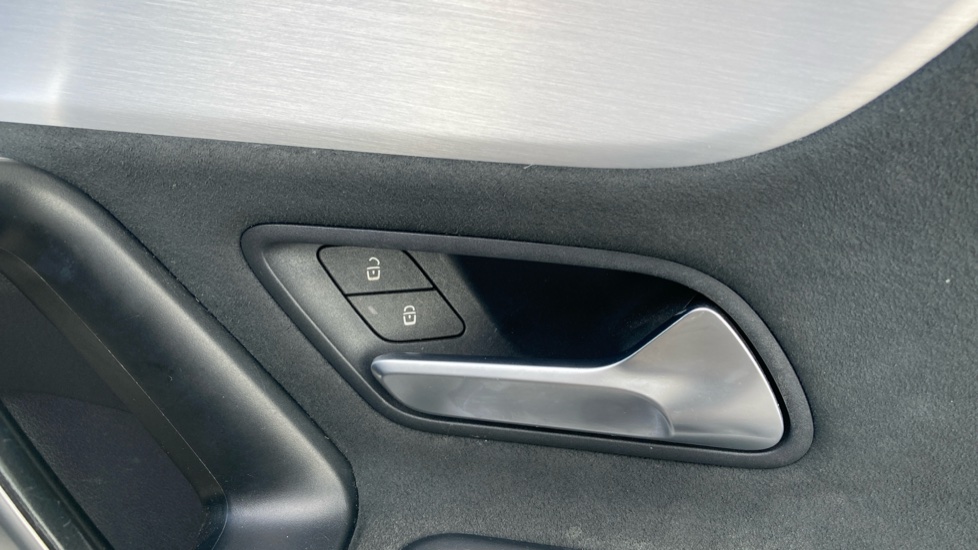 Mercedes-Benz A-Class A180 AMG Line Executive 4dr Auto Petrol Saloon - Image 30