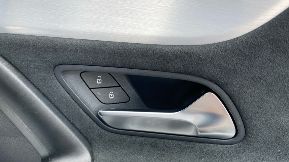 Mercedes-Benz CLA 250e AMG Line Premium 4dr Tip Auto Saloon - Image 30