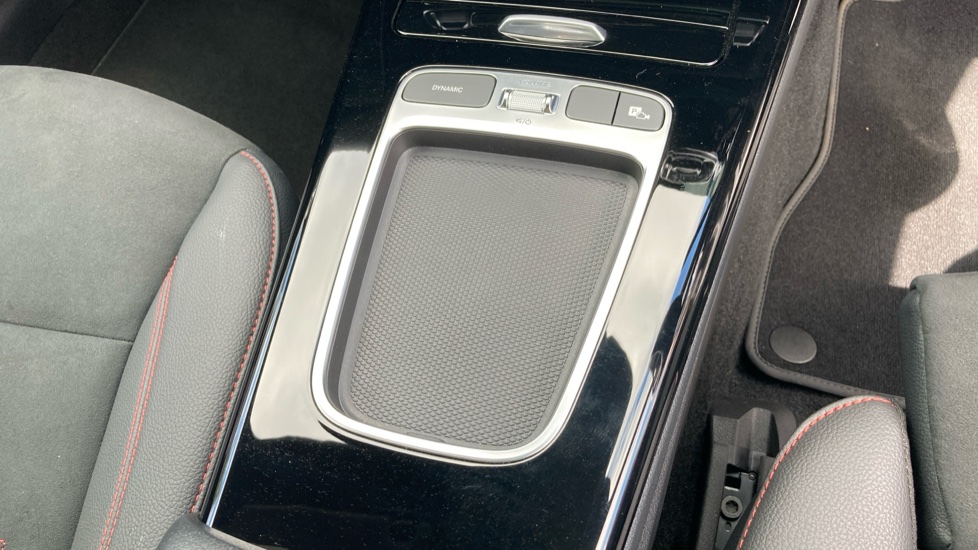 Mercedes-Benz CLA 250e AMG Line Premium 4dr Tip Auto Saloon - Image 39