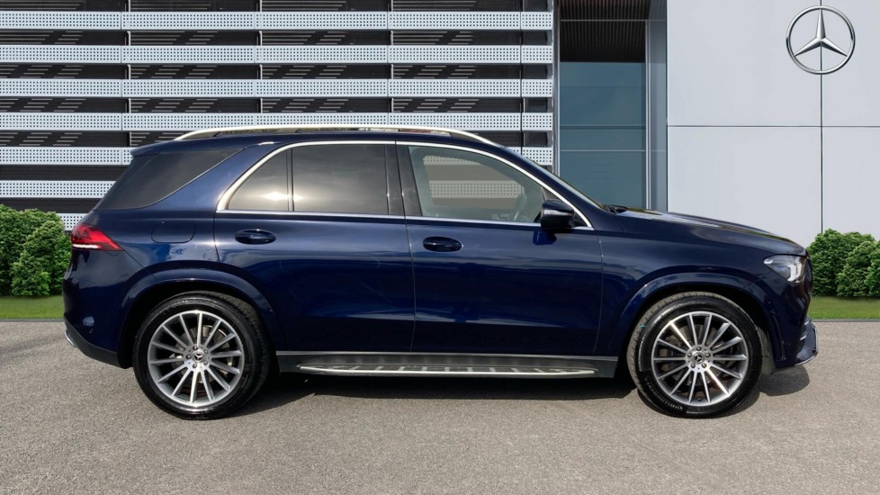 Mercedes-Benz GLE 300d 4Matic AMG Line Prem 5dr 9G-Tronic [7 St] Diesel Estate - Image 5