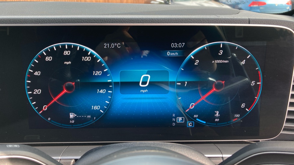 Mercedes-Benz GLE 300d 4Matic AMG Line Prem 5dr 9G-Tronic [7 St] Diesel Estate - Image 18