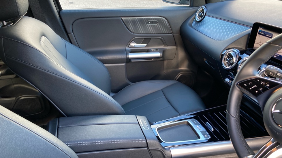 Mercedes-Benz Eqa 250+ 140kW Sport Executive 70.5kWh 5dr Auto Electric Hatchback - Image 14