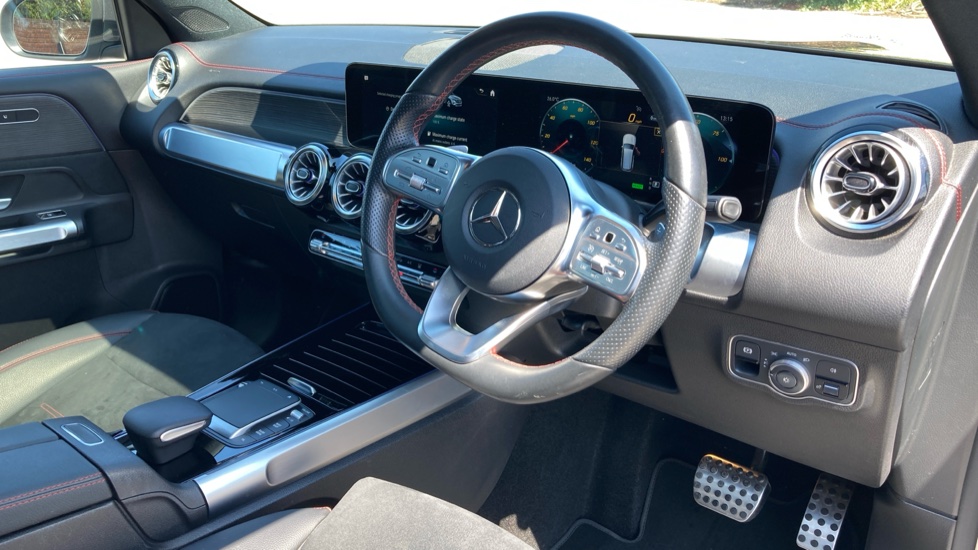 Mercedes-Benz Eqb 300 4M 168kW AMG Line Premium 66.5kWh 5dr Auto Electric Estate - Image 11