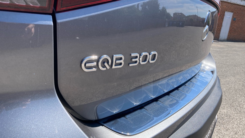 Mercedes-Benz Eqb 300 4M 168kW AMG Line Premium 66.5kWh 5dr Auto Electric Estate - Image 25