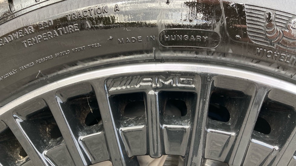 Mercedes-Benz EQC 400 300kW AMG Line Premium Plus 80kWh 5dr Auto Electric Estate - Image 24