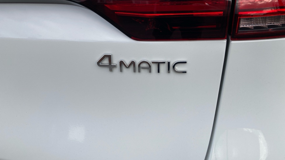 Mercedes-Benz EQC 400 300kW AMG Line Premium Plus 80kWh 5dr Auto Electric Estate - Image 25