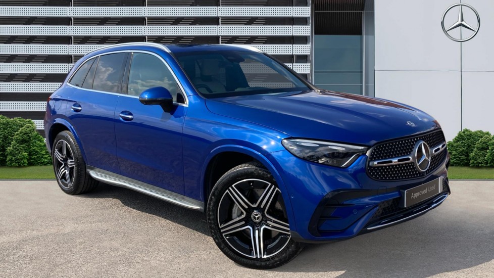 Mercedes-Benz GLC 300e 4Matic AMG Line Premium 5dr 9G-Tronic Estate - Image 1