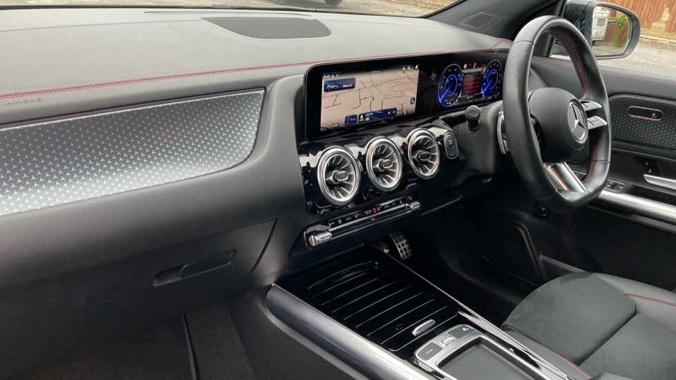 Mercedes-Benz Eqa 250+ 140kW AMG Line Executive 70.5kWh 5dr Auto Electric Hatchback - Image 9