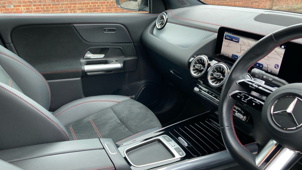 Mercedes-Benz Eqa 250+ 140kW AMG Line Executive 70.5kWh 5dr Auto Electric Hatchback - Image 14