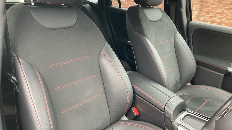Mercedes-Benz Eqa 250+ 140kW AMG Line Executive 70.5kWh 5dr Auto Electric Hatchback - Image 29
