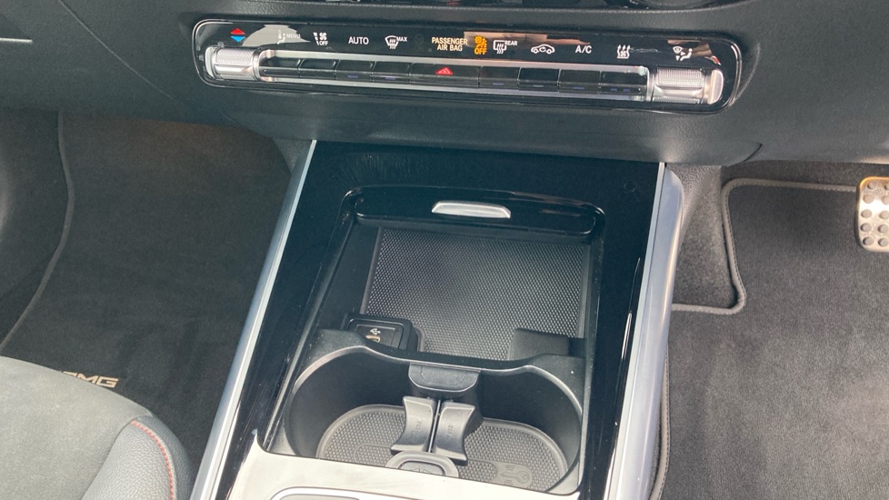 Mercedes-Benz Eqa 250+ 140kW AMG Line Executive 70.5kWh 5dr Auto Electric Hatchback - Image 40