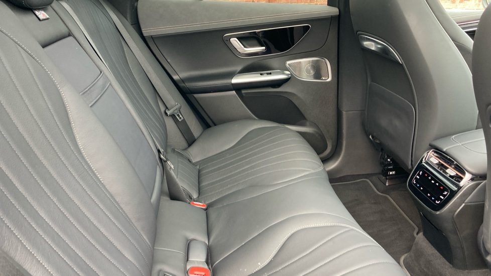 Mercedes-Benz Eqe 350+ 215kW AMG Line Night Ed Prem+ 96kWh 5dr Auto Electric Estate - Image 16