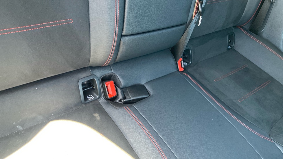 Mercedes-Benz CLA 250e AMG Line Executive 4dr Tip Auto Saloon - Image 17