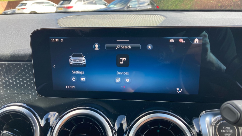 Mercedes-Benz GLB 200 Sport Executive 5dr 7G-Tronic Petrol Estate - Image 44