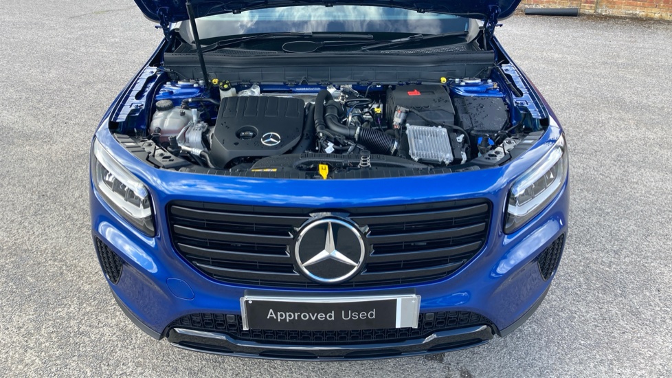 Mercedes-Benz GLB 200 Sport Executive 5dr 7G-Tronic Petrol Estate - Image 8