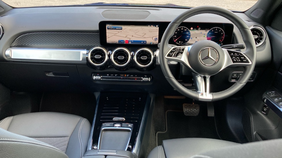 Mercedes-Benz GLB 200 Sport Executive 5dr 7G-Tronic Petrol Estate - Image 10