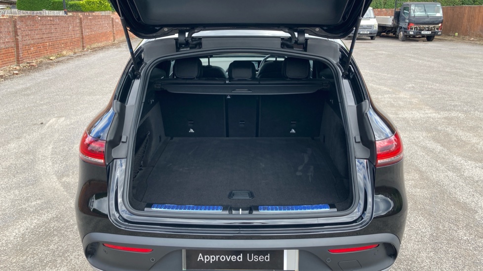 Mercedes-Benz EQC 400 300kW AMG Line Premium 80kWh 5dr Auto Electric Estate - Image 4