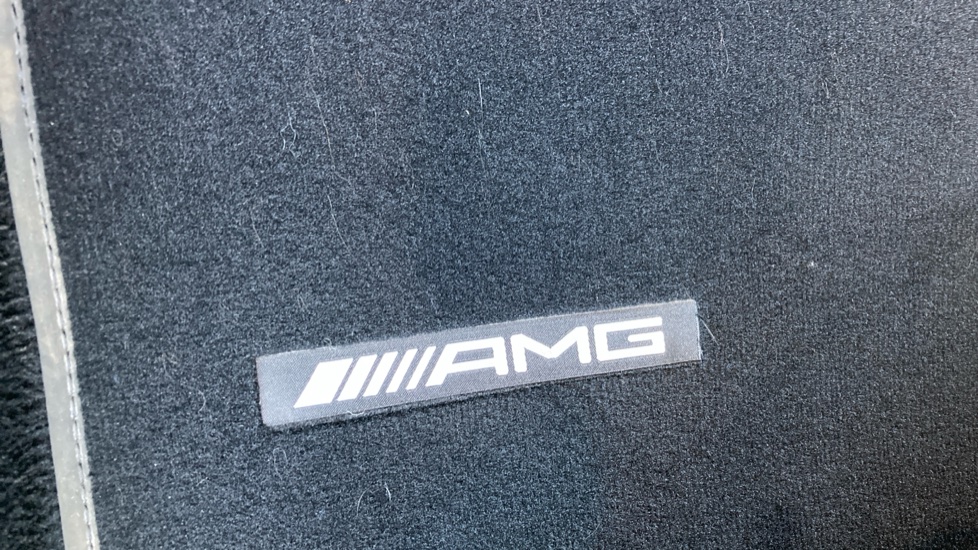 Mercedes-Benz GLC 300e 4Matic AMG Line Prem Plus 5dr 9G-Tronic Estate - Image 26