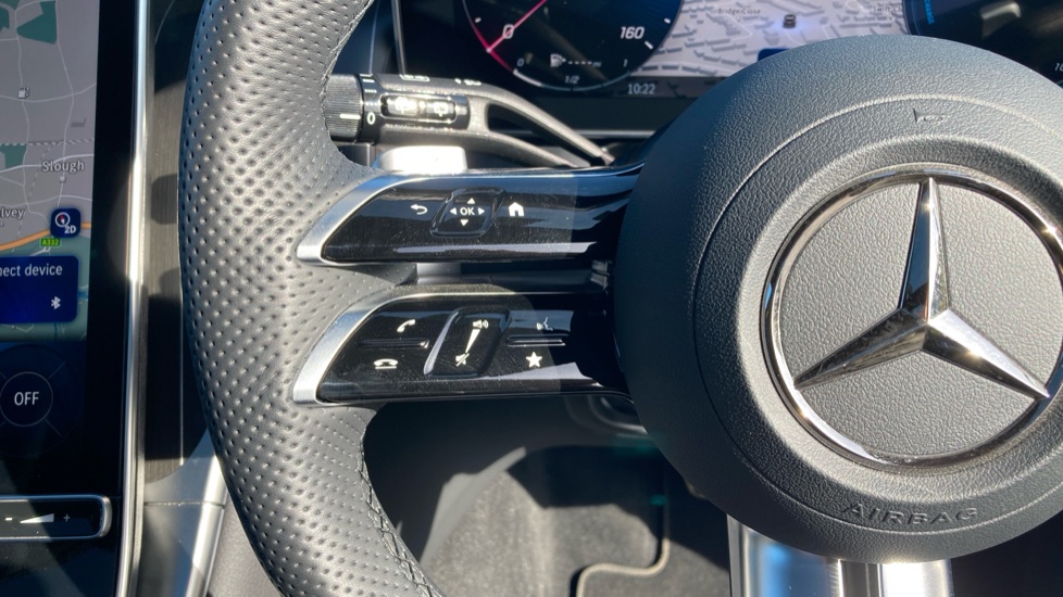 Mercedes-Benz GLC 300e 4Matic AMG Line Prem Plus 5dr 9G-Tronic Estate - Image 35