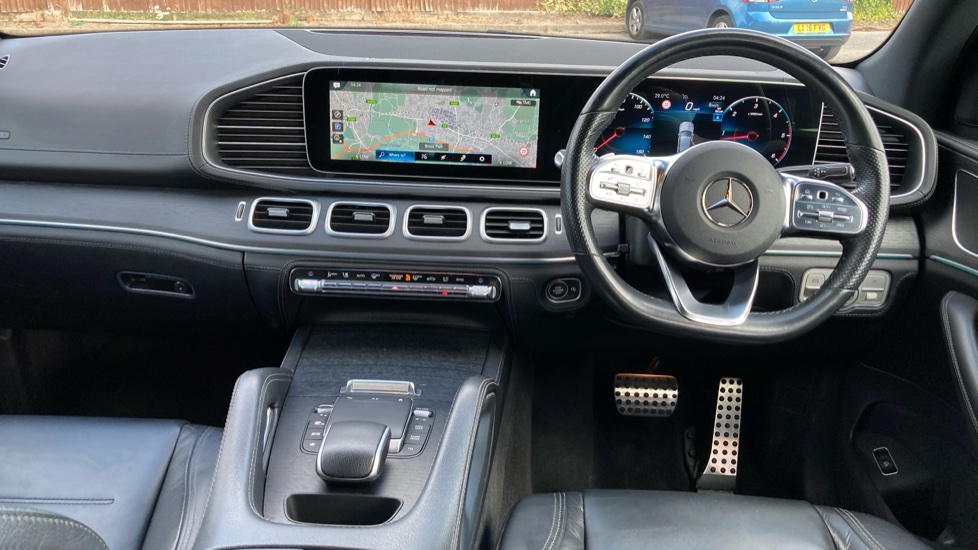 Mercedes-Benz GLE 300d 272 4Matic AMG Line 5dr 9G-Tronic Diesel Estate - Image 10