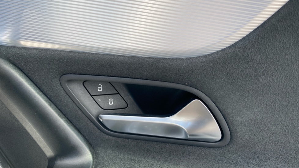 Mercedes-Benz A-Class A180 AMG Line Premium 5dr Auto Petrol Hatchback - Image 29